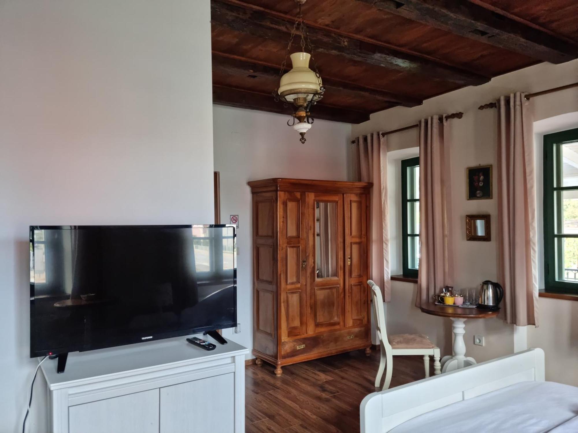 Taverna 1860 Rooms&Apartments Donja Zelina Rum bild